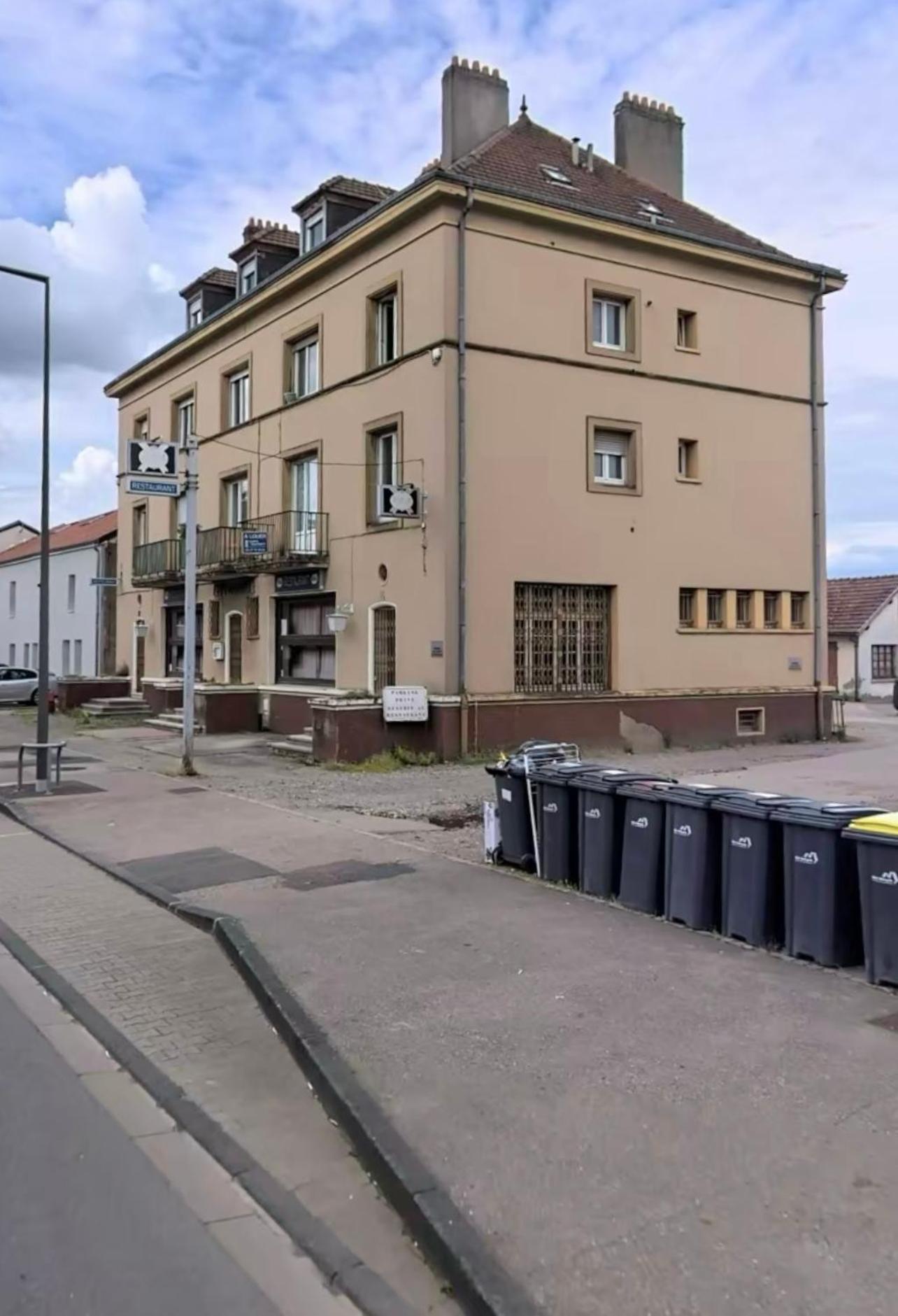 Mosaique Gare Un-Sejour-A-Part Apartment Metz Ngoại thất bức ảnh